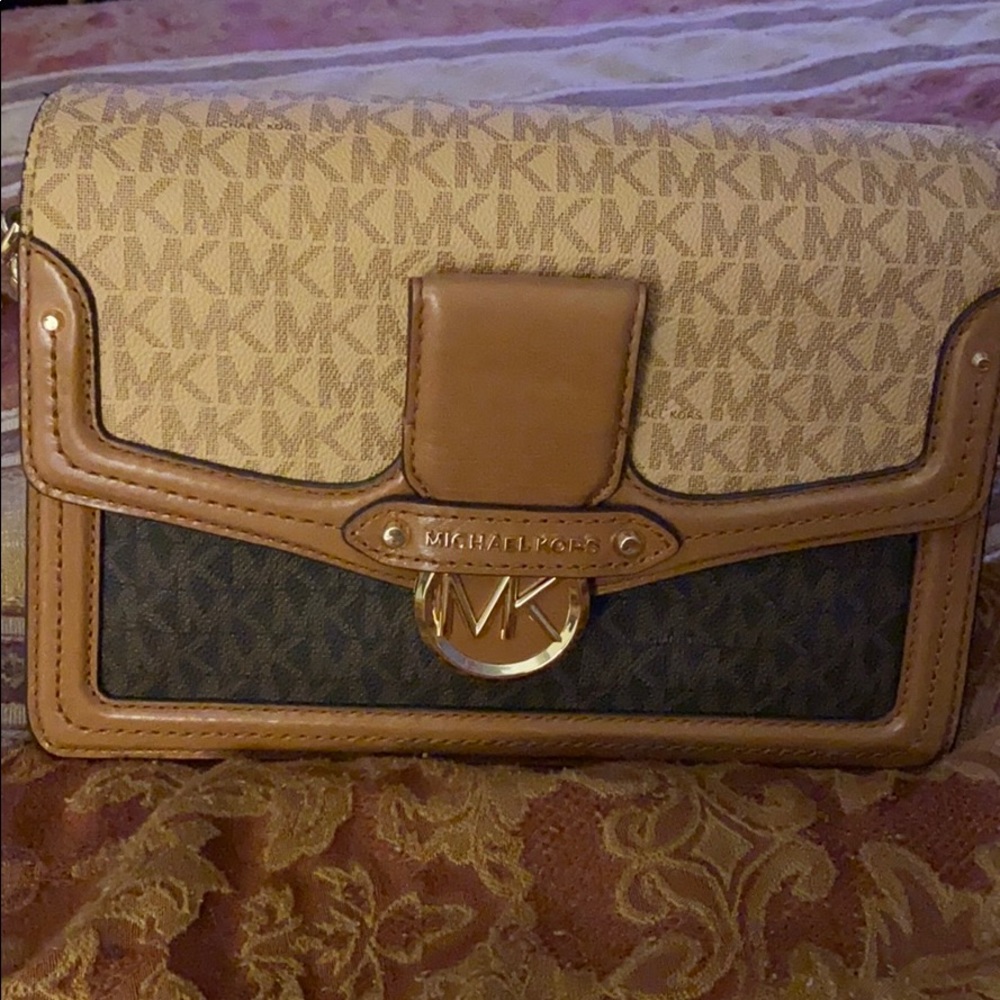 Michael Kors medium Jesse Logo shoulder bag